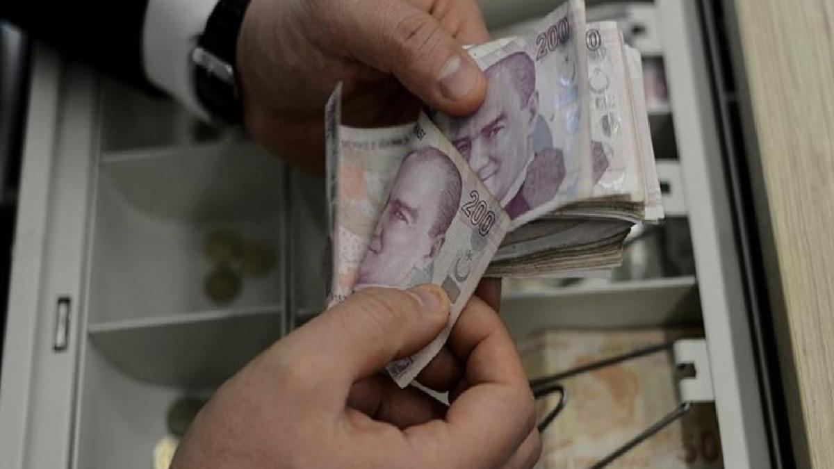 Bankalardaki KKM bakiyeleri 706,5 milyar liraya geriledi