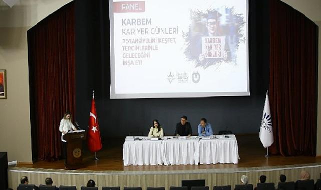 Başkan Kınay’dan Gençlere Tavsiye: “Hiçbir Şeyden Vazgeçmeyin”
