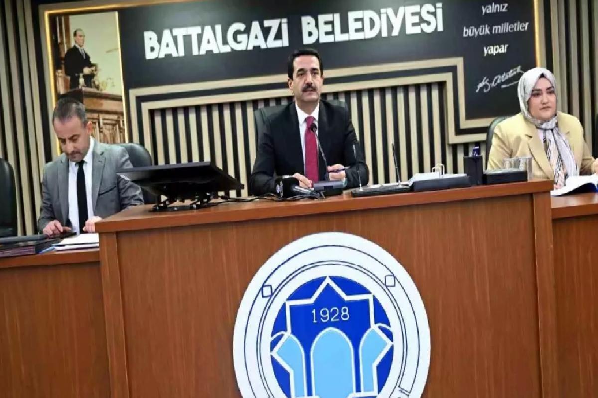 Battalgazi Belediye Başkanı’ndan Hukuksuzluğa Geçit Yok Mesajı