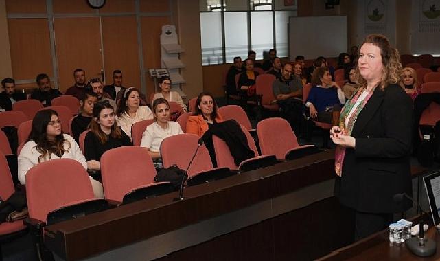 Belediye personeline Toplumsal Cinsiyet Eşitliği eğitimi verildi