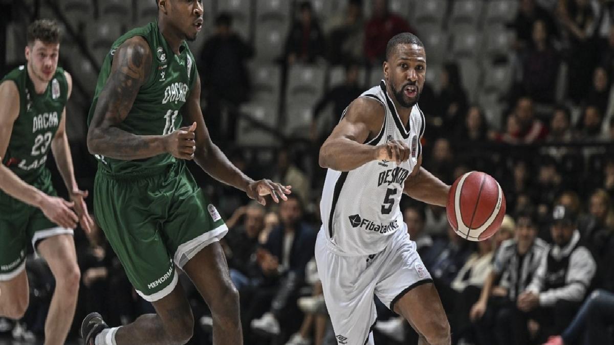 Beşiktaş, Darüşşafaka’yı mağlup etti