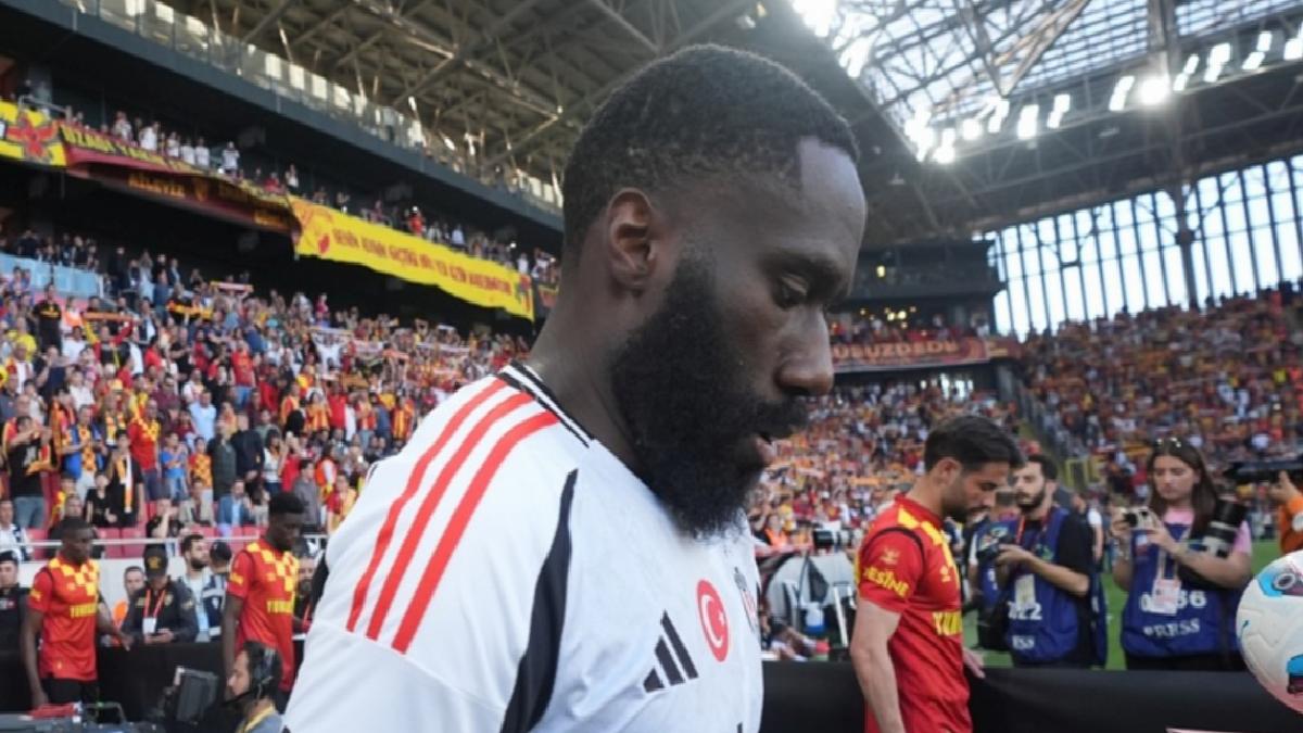 Beşiktaş’ta Arthur Masuaku, cezalı duruma düştü