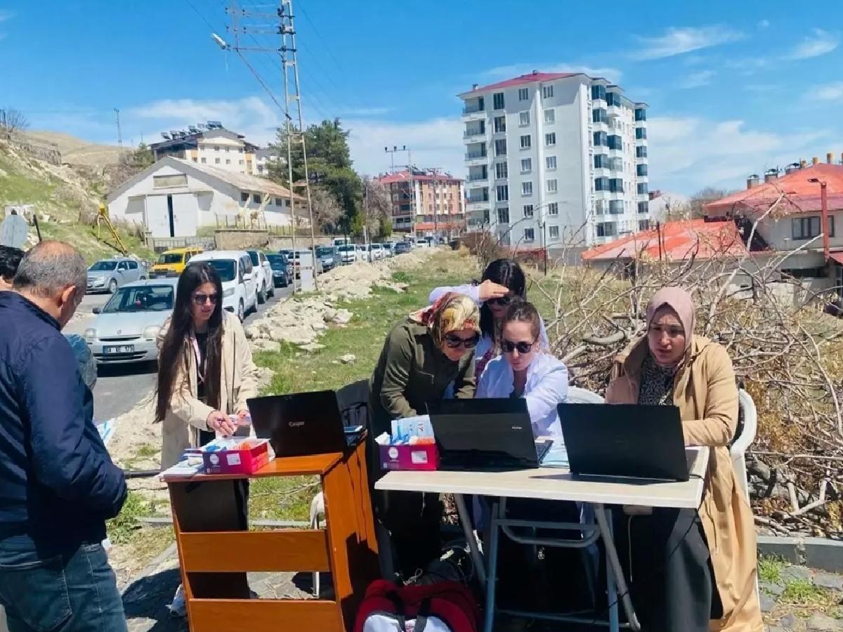 Bitlis’te Kolon Kanseri Farkındalık Çalışması
