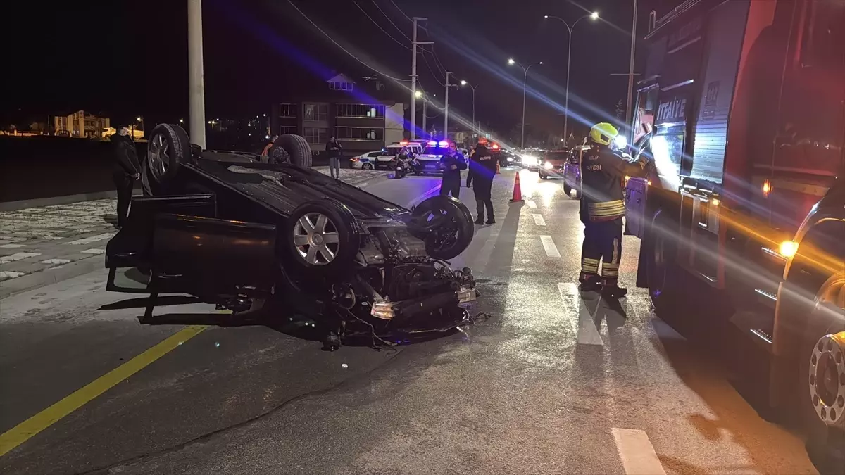 Bolu’da Takla Atan Araç Yangın Çıkardı