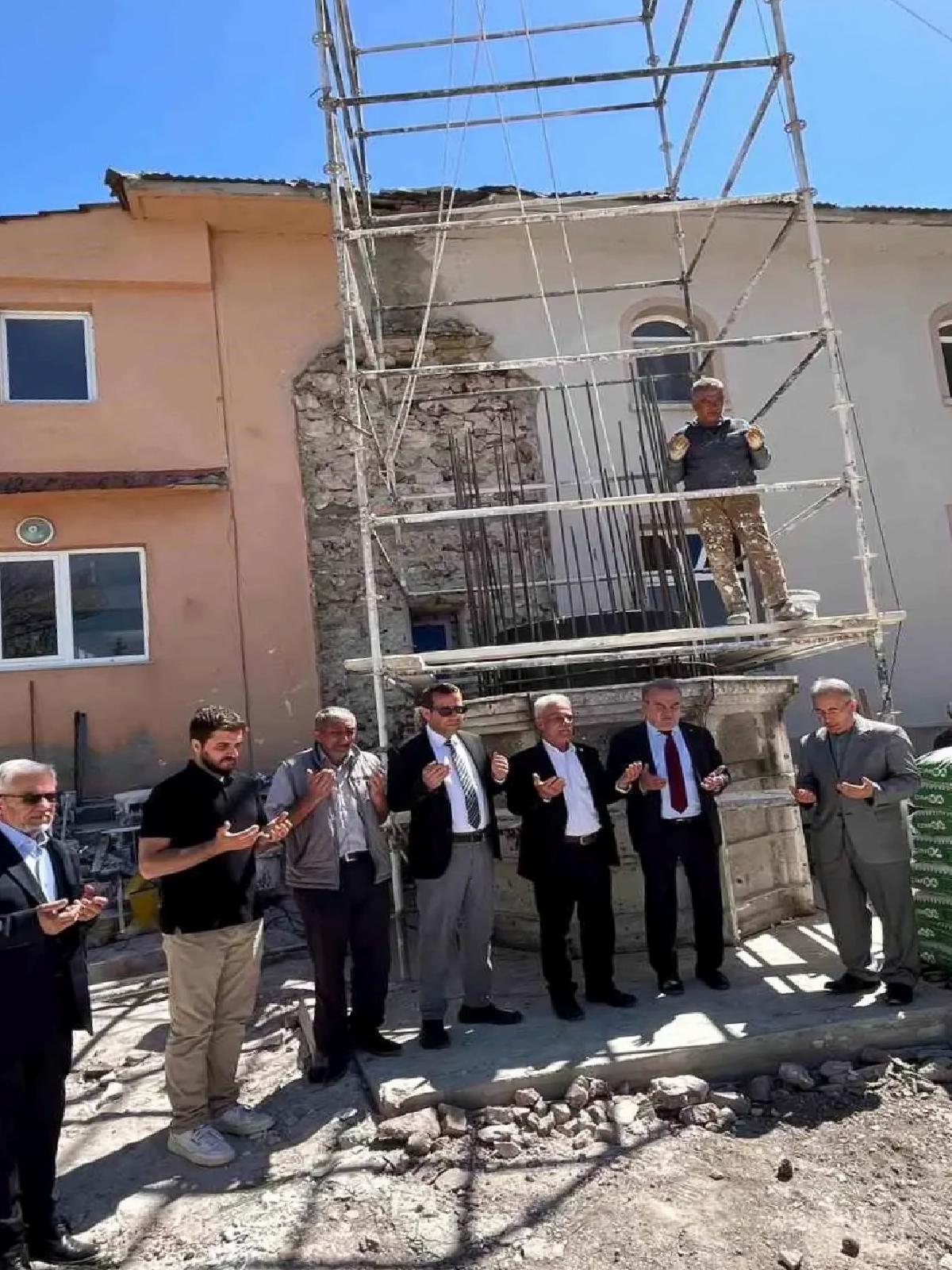 Bozüyük’te Yeni Cami Minaresi İçin Temel Atıldı