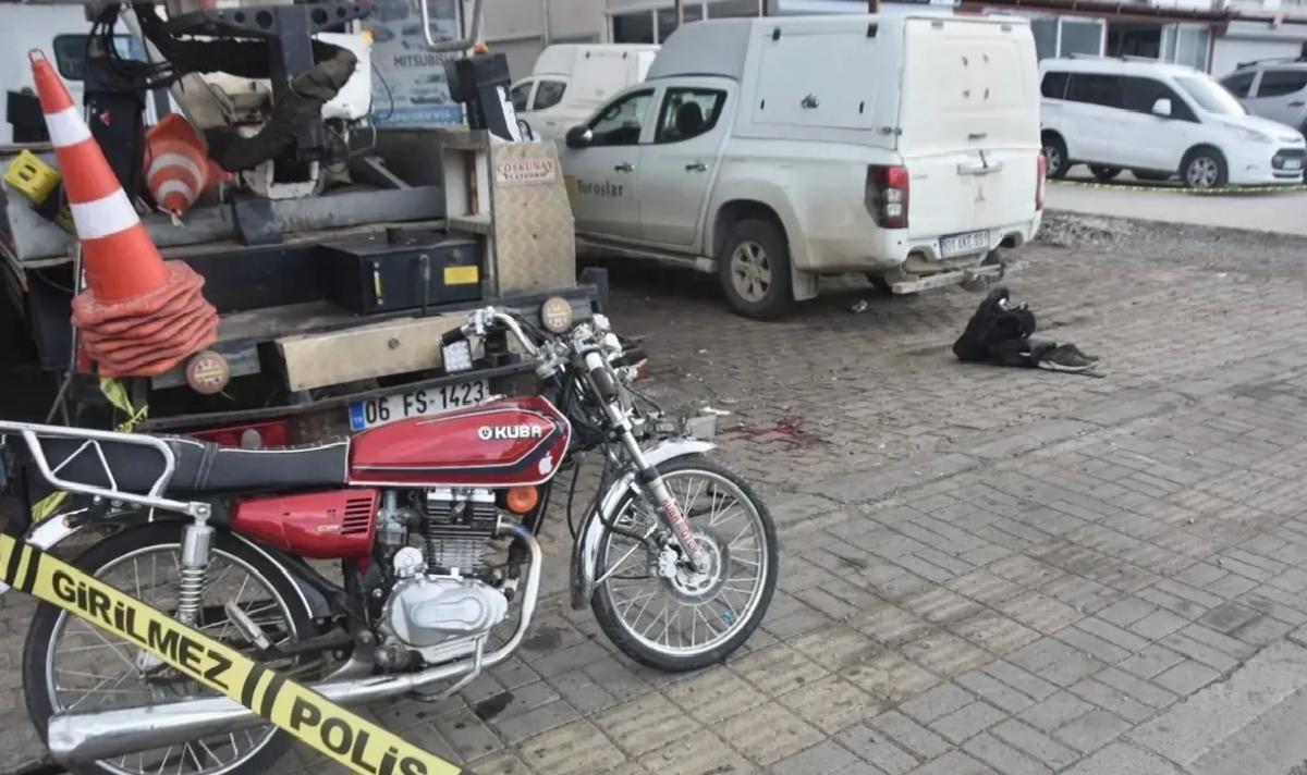 Bozyazı’da Motosiklet Elektrikli Bisikletle Çarpıştı