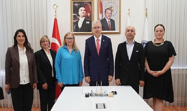 Bu proje ile yaşlılar için yapay zeka destekli iletişim ve bilişsel fonksiyon izleme sistemi geliştirilecek
