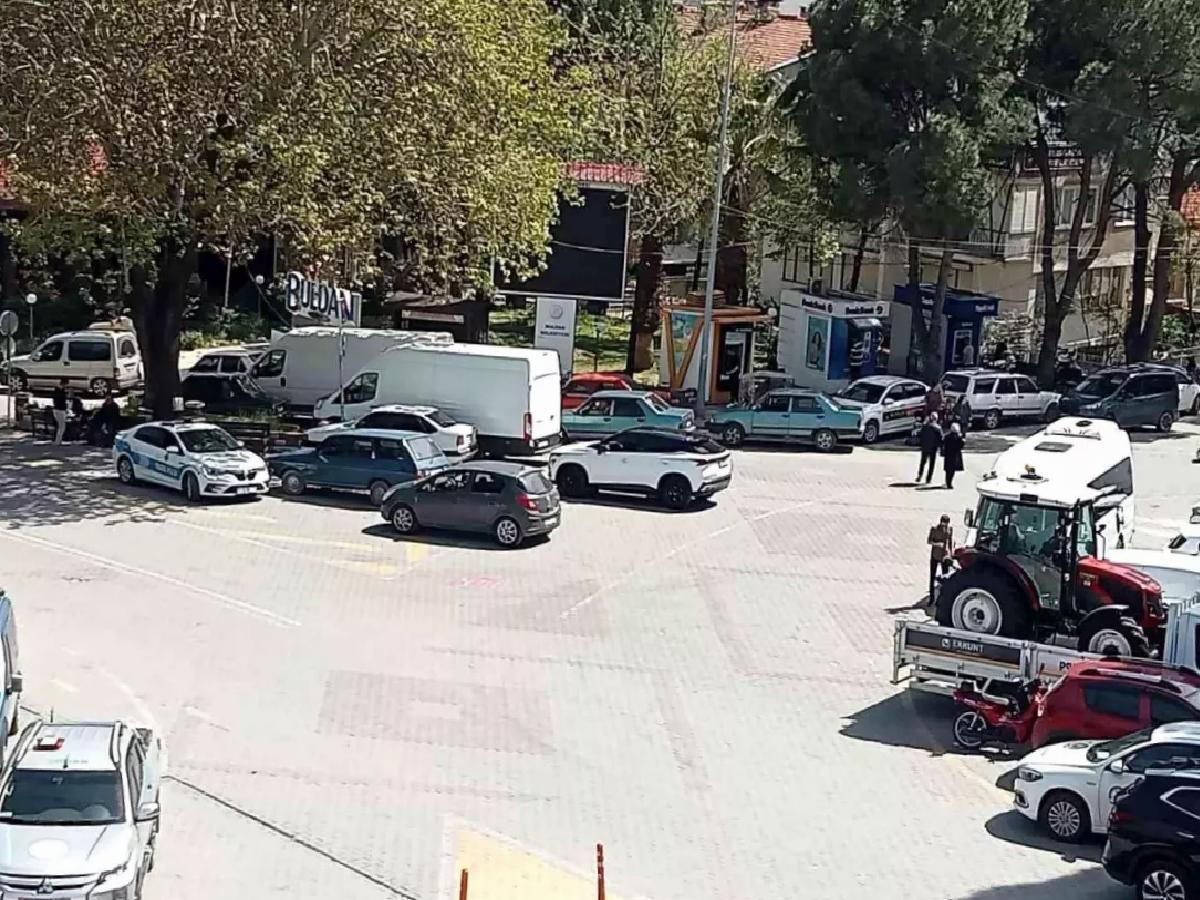 Buldan’da Seyyar Satıcı ve Zabıta Ekipleri Arasında Kavga