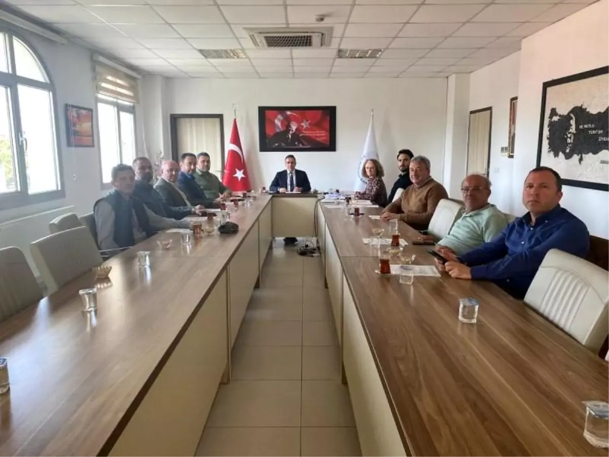 Burhaniye’de Zeytin OSB Toplantısı Yapıldı