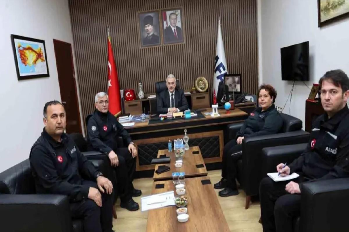 Bursa Valisi AFAD Eğitim Merkezi’ni Ziyaret Etti
