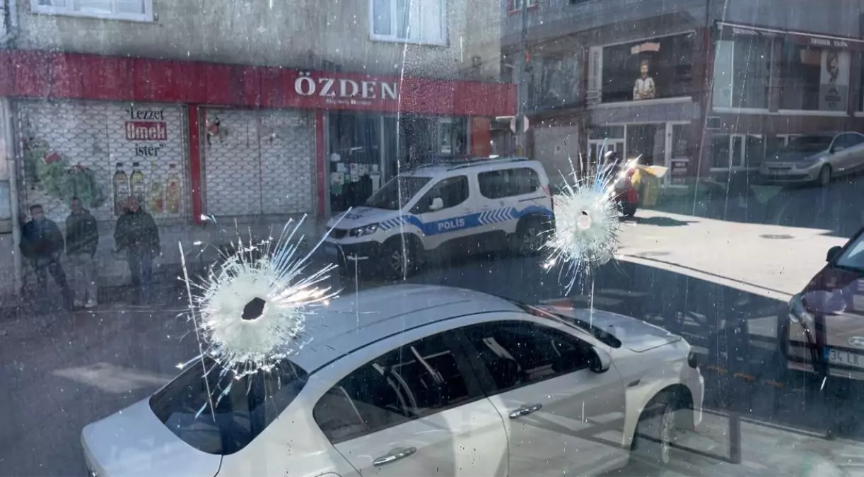 Bursa’da Kıraathaneye Silahlı Saldırı