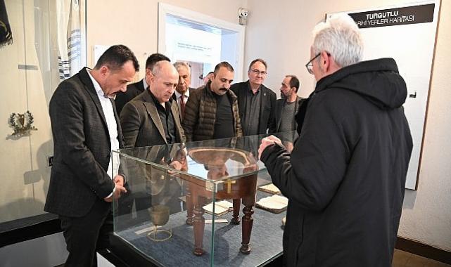 Büyükşehir Komisyonları Turgutlu’nun Turistik, Eğitim ve Kültürel Değerlerini İnceledi