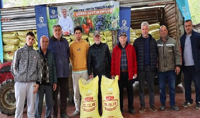 Büyükşehir’den 1.785 üreticiye 500 ton gübre desteği