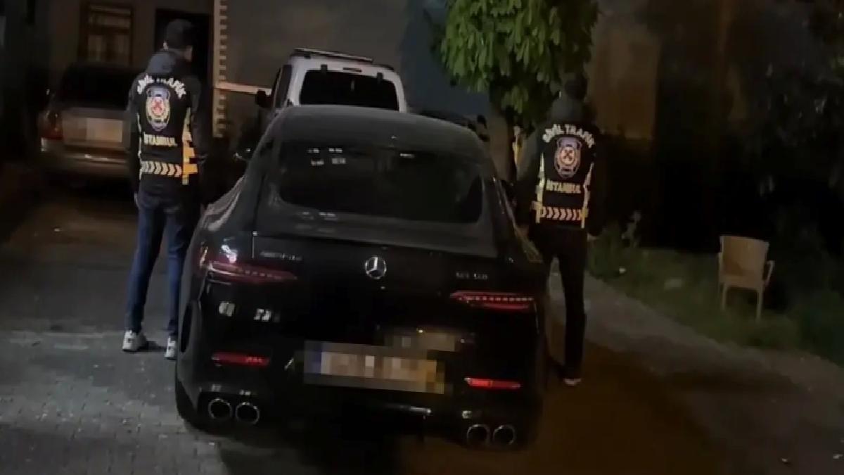 Çakarlı Araçla Trafik Kuralı İhlali