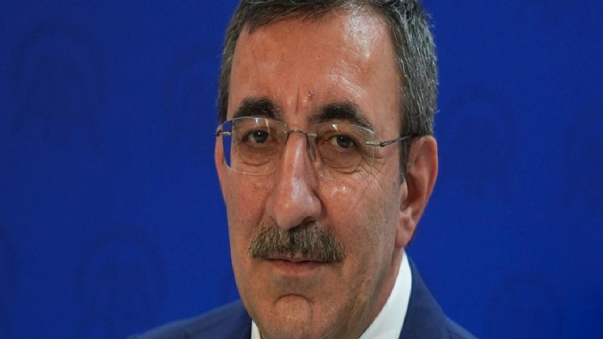 Cevdet Yılmaz: Dünya ekonomisi açısından en kötü durum belirsizlik