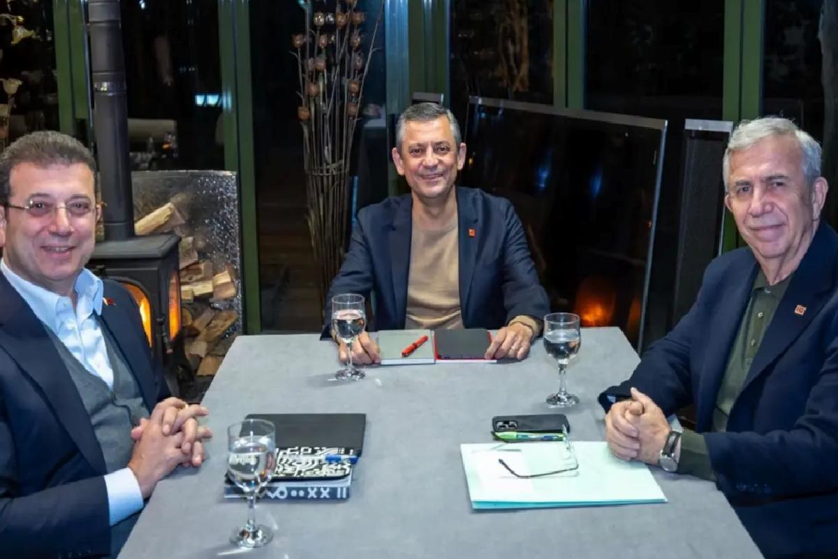 CHP lideri Özel: İmamoğlu içeriden çıkamazsa Mansur Yavaş Cumhurbaşkanı olur