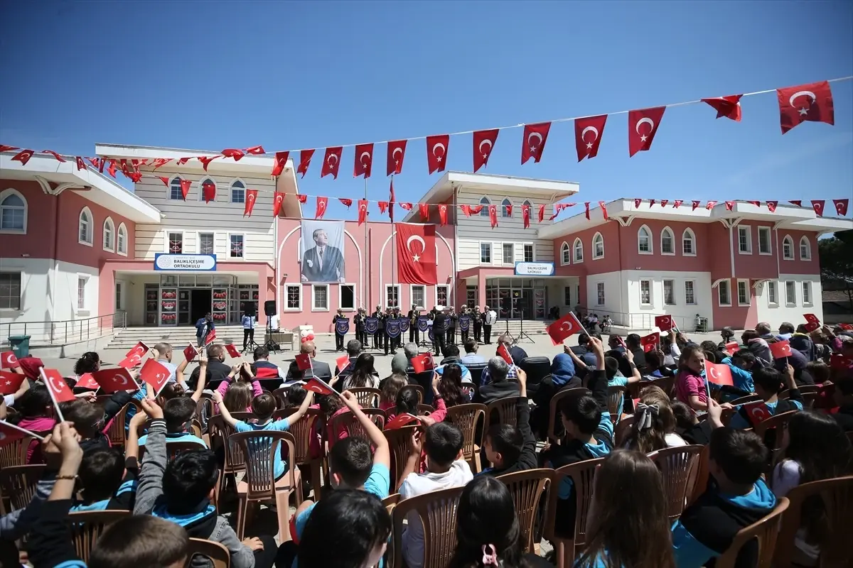 Çocuklar İçin Bando Konseri