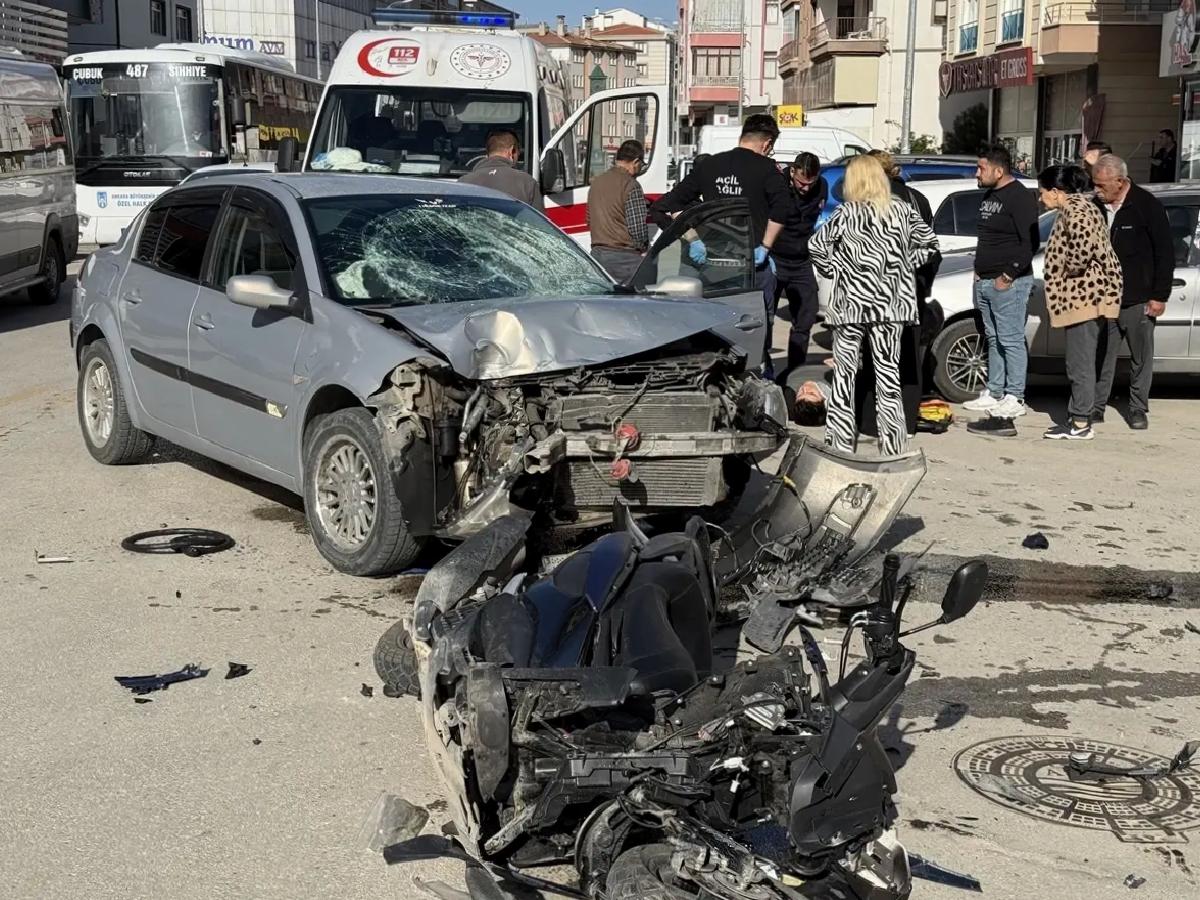 Çubuk’ta otomobil ve motosikletin çarpıştığı kazada, 2 kişi yaralandı