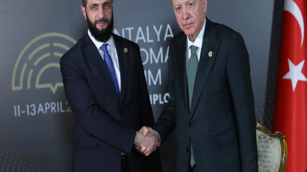 Cumhurbaşkanı Erdoğan, Ahmed Şara ile bir araya geldi