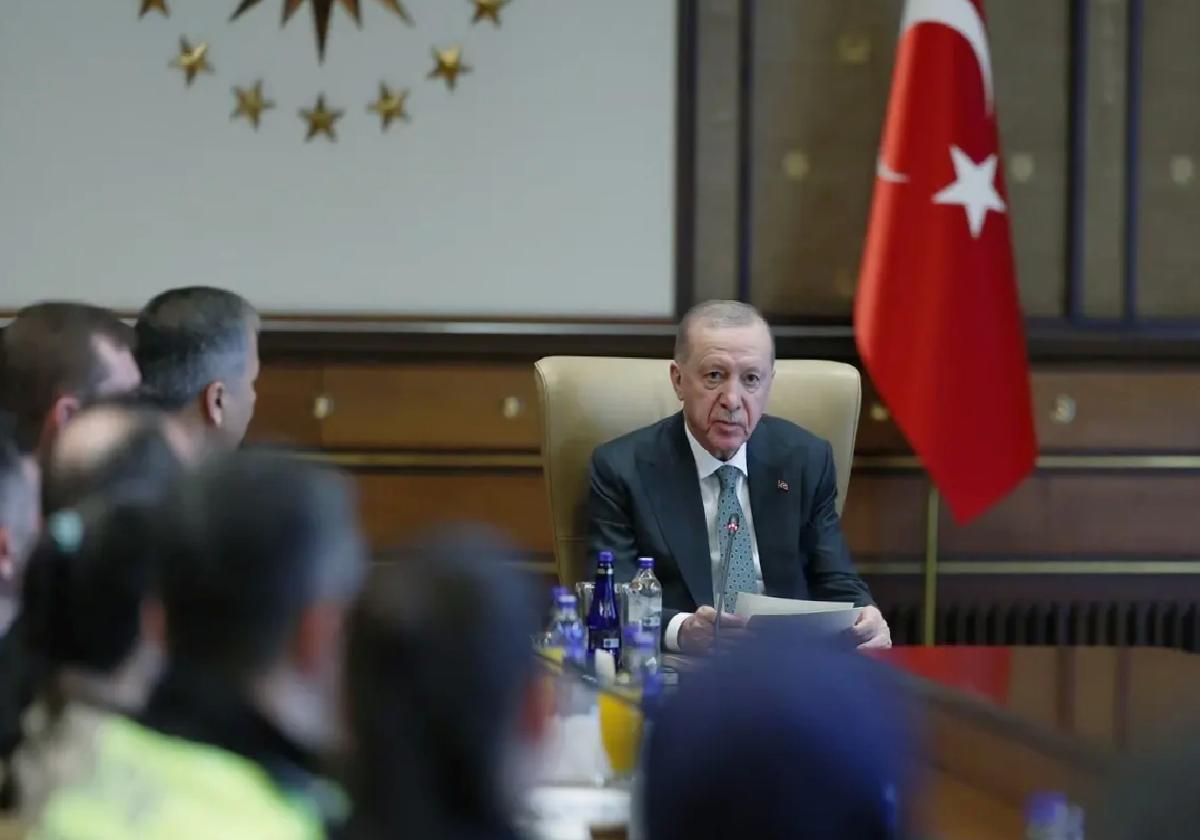 Cumhurbaşkanı Erdoğan: Alçak iftiralarla polisimize saldırılmasına müsaade edemeyiz