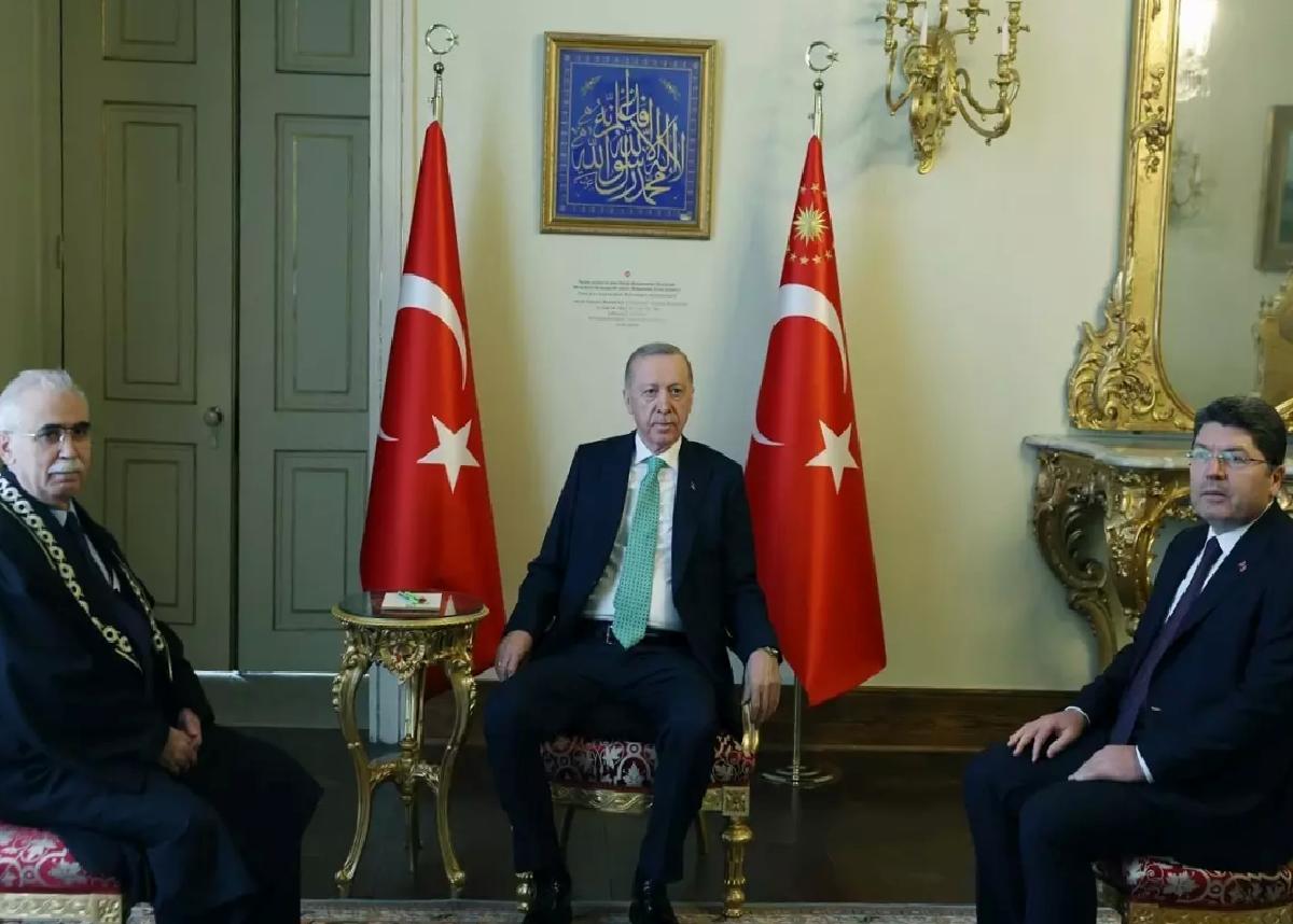 Cumhurbaşkanı Erdoğan, Anayasa Mahkemesi Başkanı Özkaya’yı kabul etti