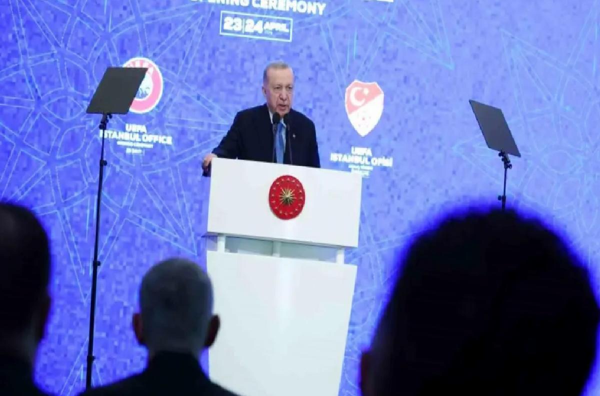 Cumhurbaşkanı Erdoğan: “Artık laf üstüne laf değil taş üstüne taş koyma zamanıdır”