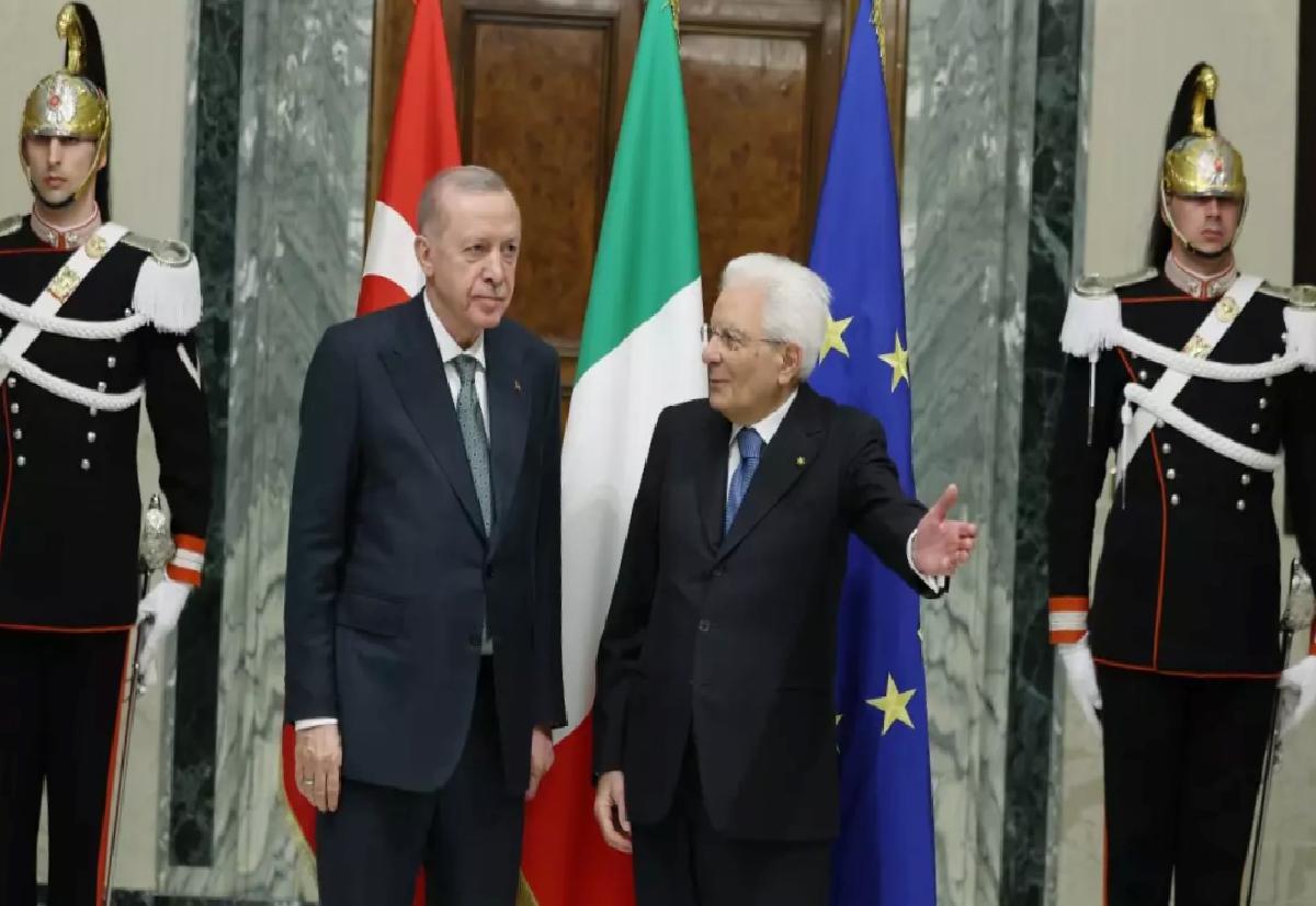 Cumhurbaşkanı Erdoğan, İtalyan mevkiraşı Mattarella ile bir araya geldi