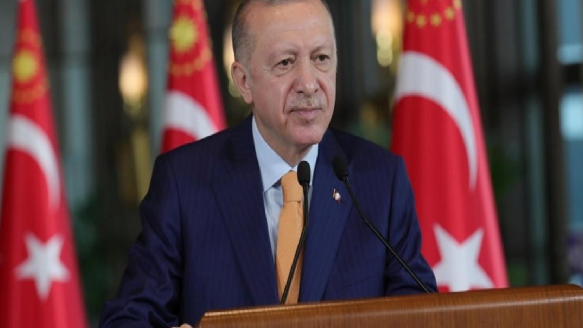 Cumhurbaşkanı Erdoğan, kabine sonrası konuşuyor