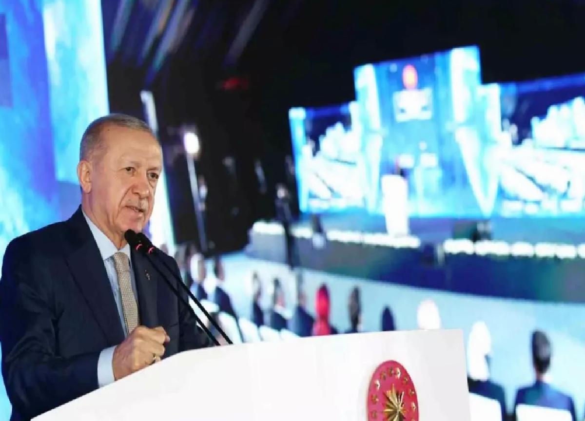 Cumhurbaşkanı Erdoğan, TÜRKSAT 6A Hizmete Alma Töreni’nde konuştu: “Küresel sistemde hak ettiğimiz yere gelmeye çok yakınız”