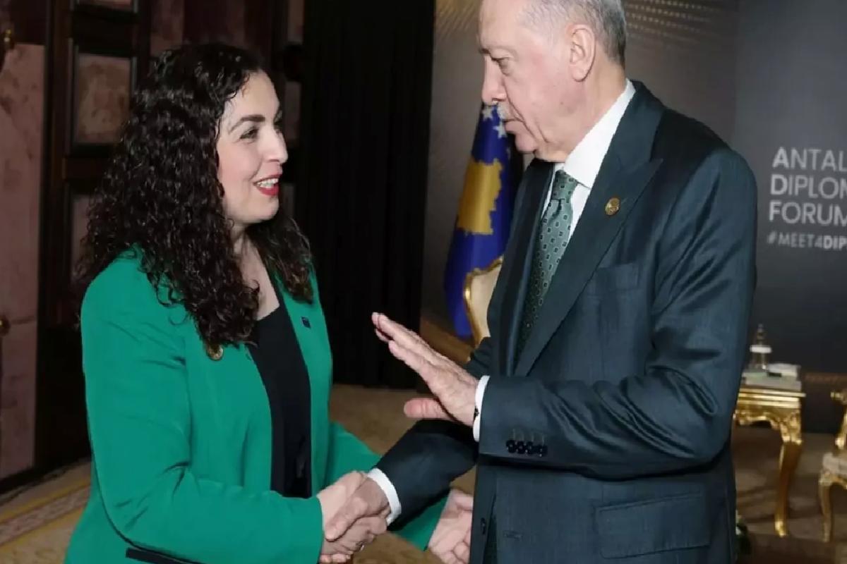 Cumhurbaşkanı Erdoğan’dan Kosovalı mevkidaşına tatlı sert fırça