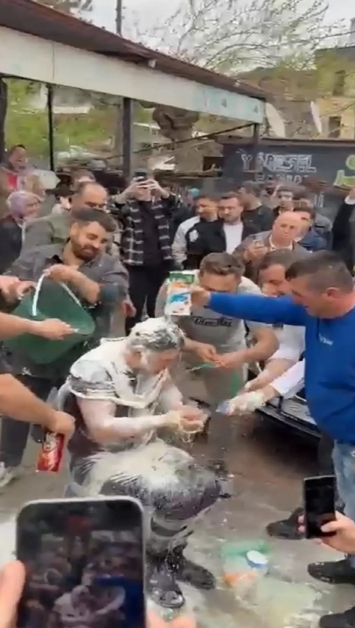 Damat Adayına İlginç Düğün Şakası