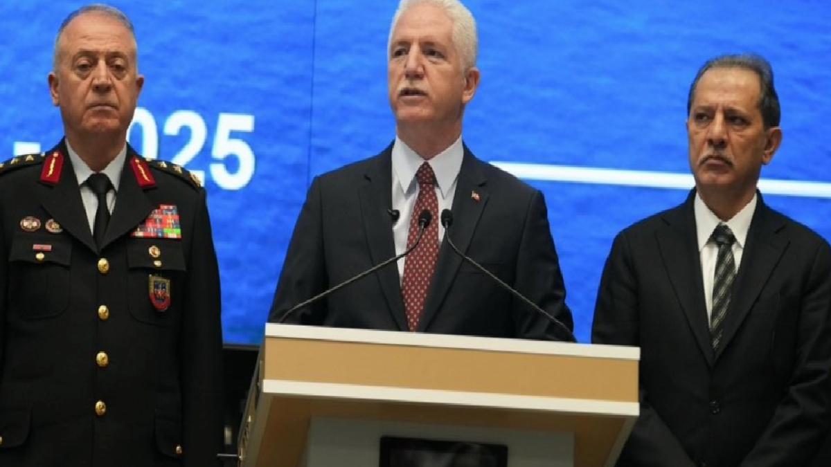 Davut Gül: Düzensiz göçmen sorunu İstanbul’un gündeminden çıkıyor
