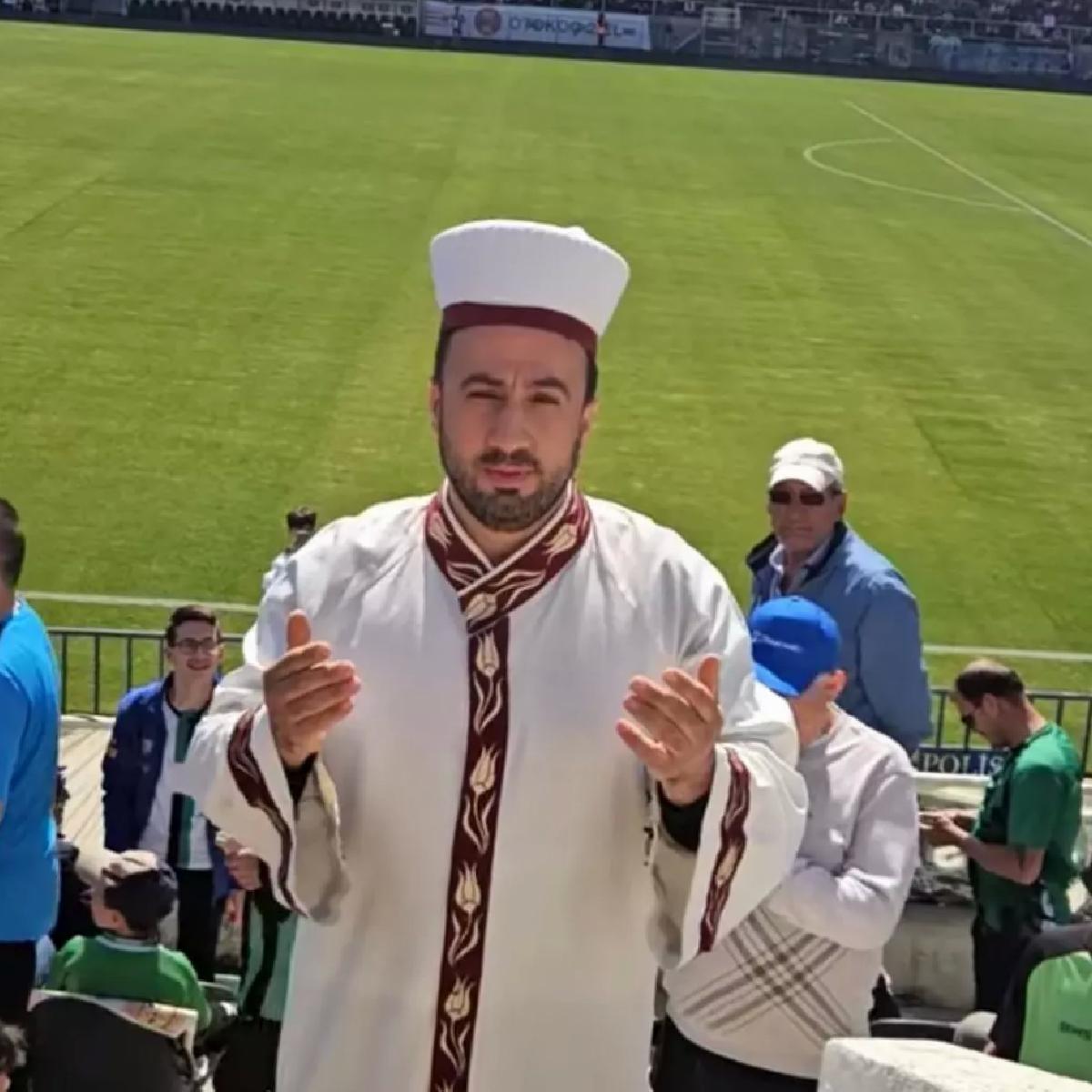 Denizlispor’a Dua Eden Taraftar