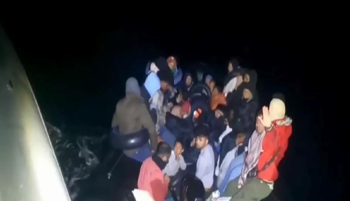 Dikili Açıklarında 31 Düzensiz Göçmen Yakalandı