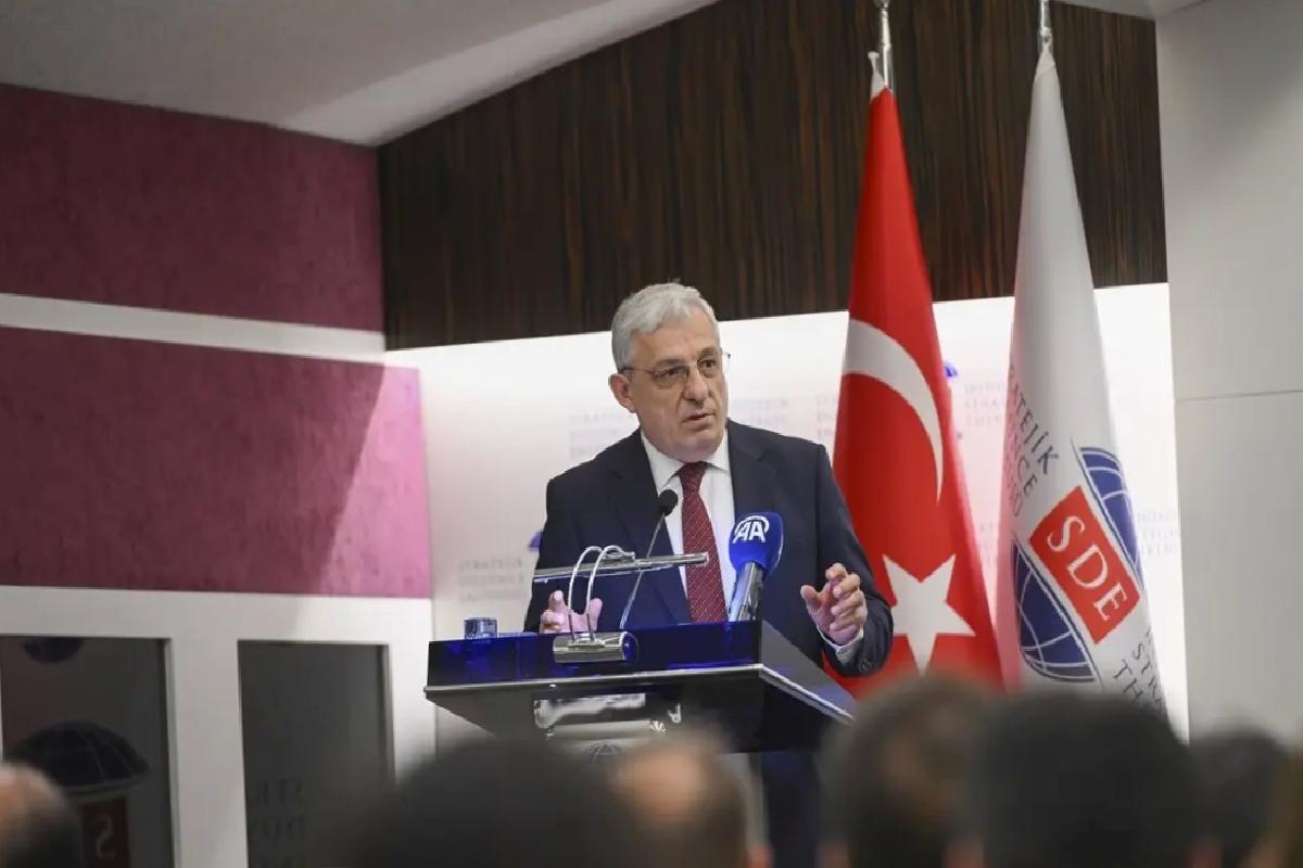 Diplomat Gözüyle Çin-ABD ve Türkiye-Çin İlişkileri