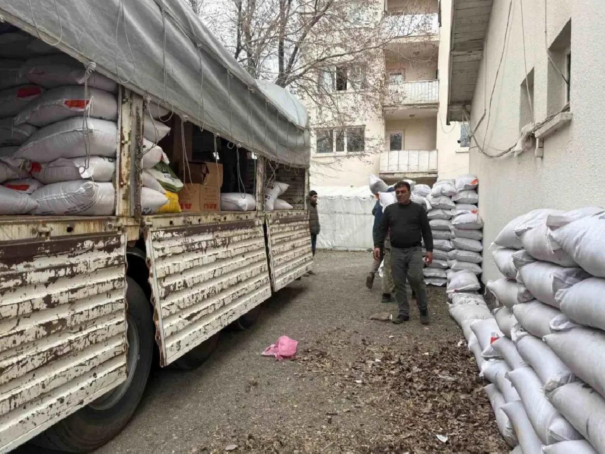 Diyadin’de Çiftçilere 12 Ton Korunga Tohumu Desteği