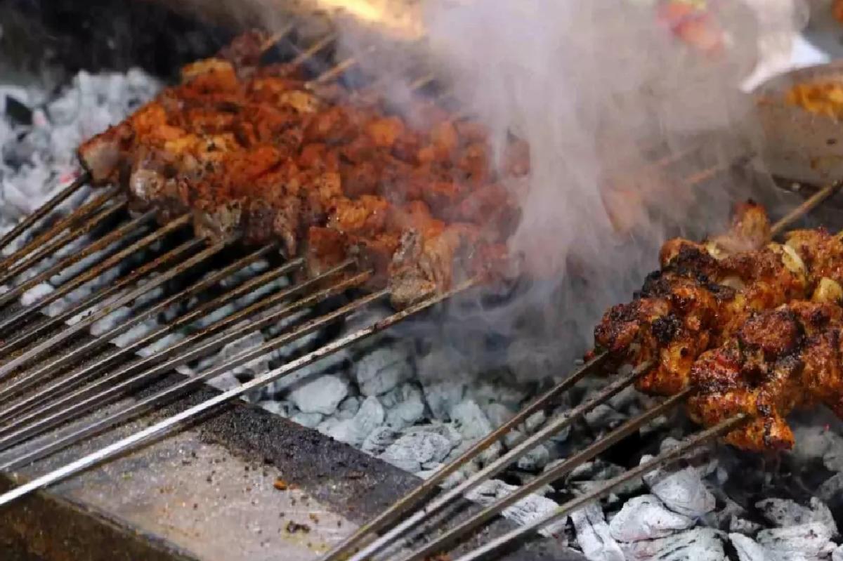 Diyarbakır’da 50 Ton Ciğer Kebabı Tüketildi