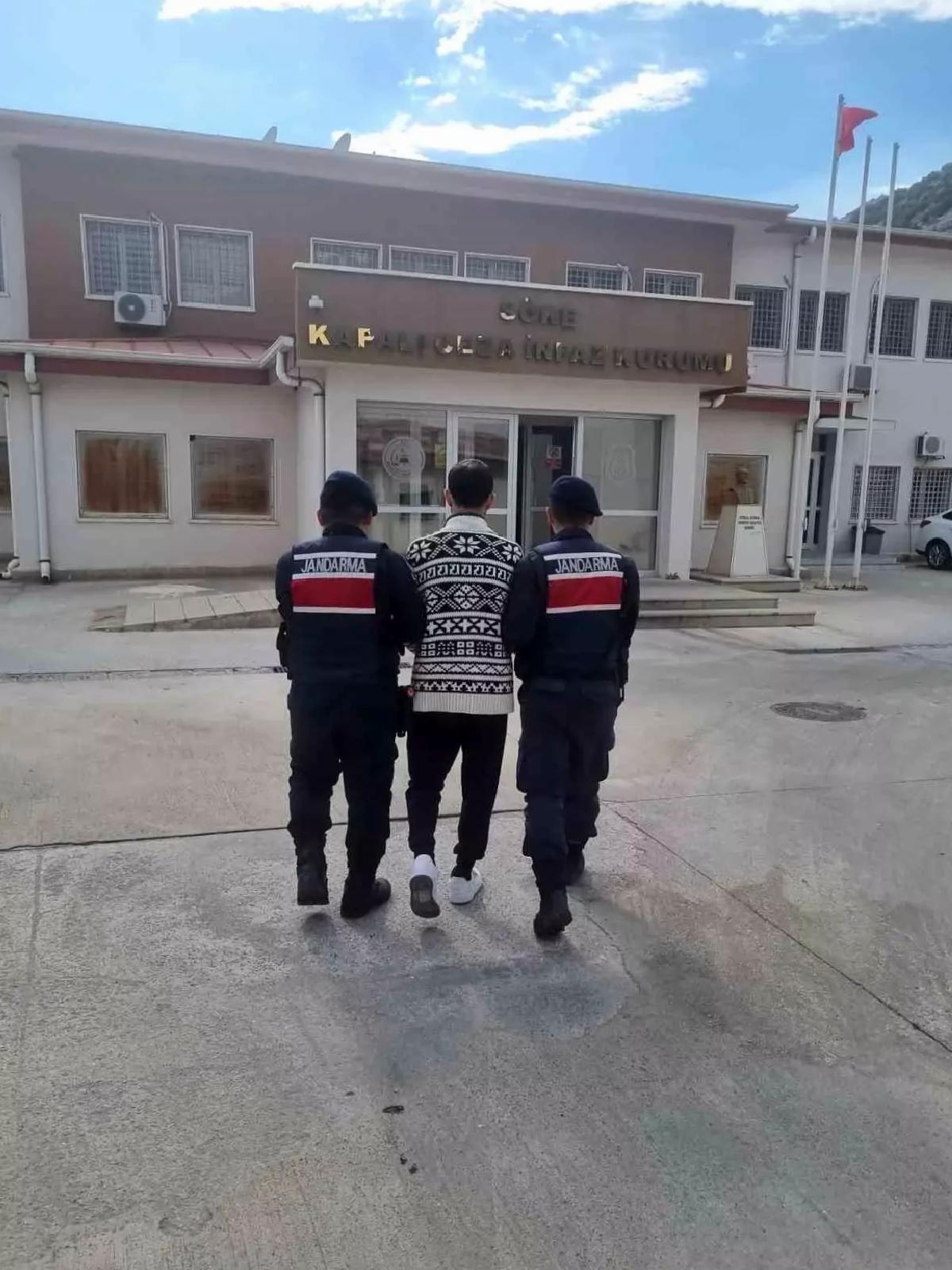 Dolandırıcı Kuşadası’nda Yakalandı