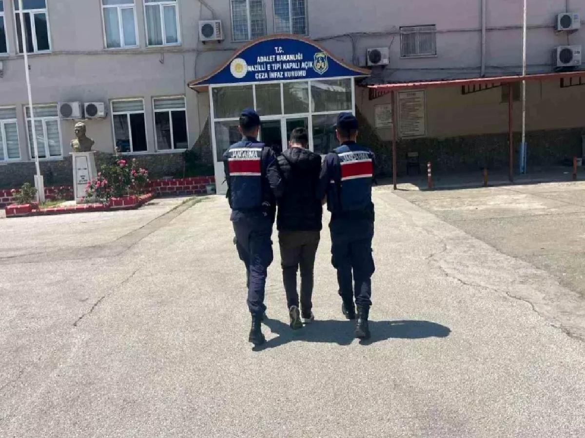 Dolandırıcı Operasyonda Yakalandı