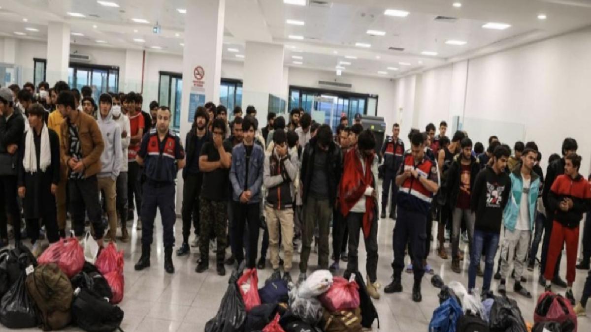 Edirne ve Kırklareli’nde 32 düzensiz göçmen yakalandı