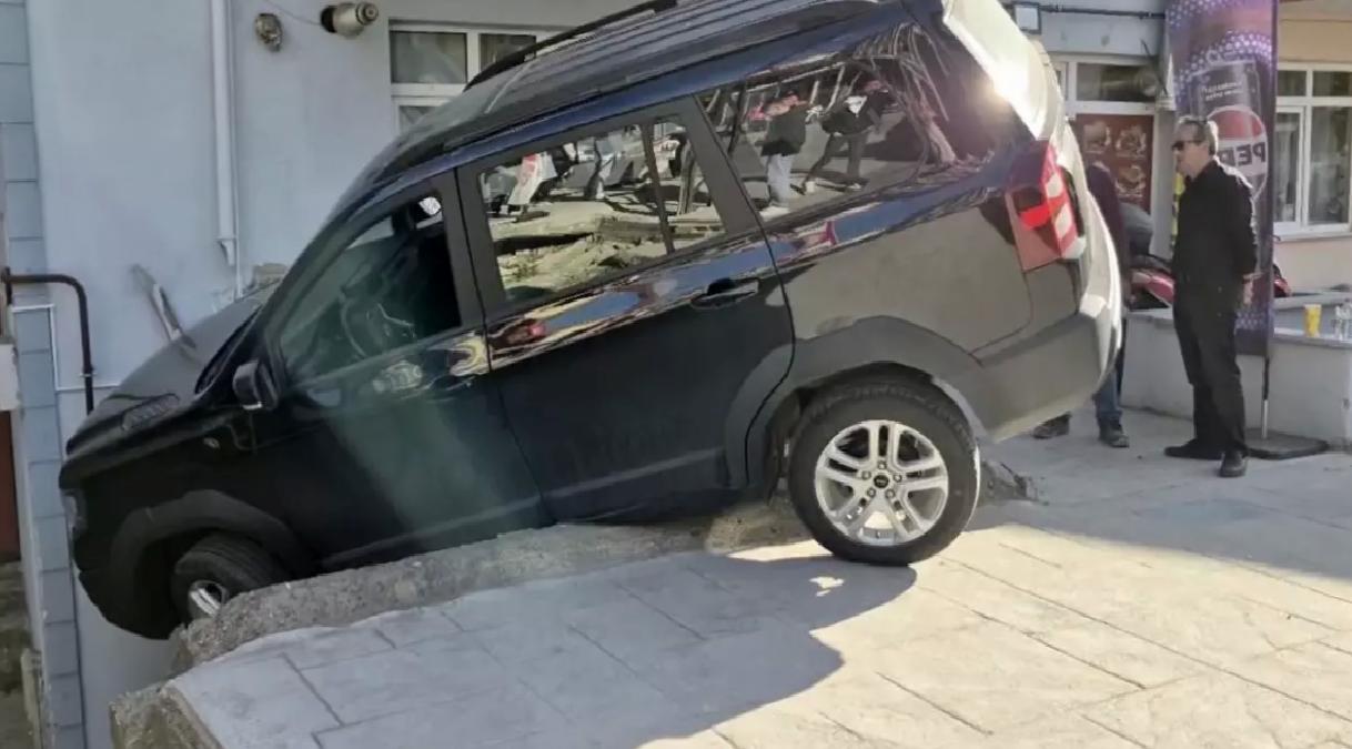 Edirne’de Balkona Çarpan Cipte Yaralı