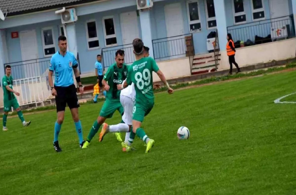 Efeler 09 ve Çorluspor 1-1 Berabere Kaldı