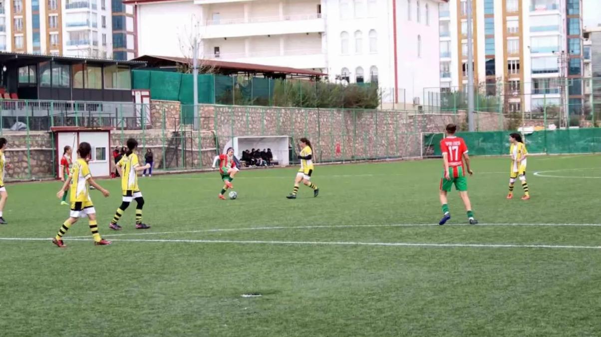 Elazığ’da Futbol Yarı Finalleri Tamamlandı