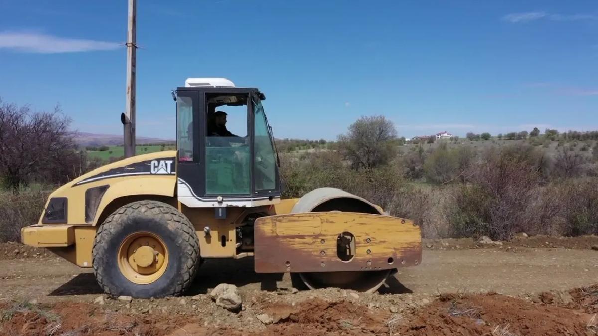 Elazığ’da Köy Yolları Onarıldı