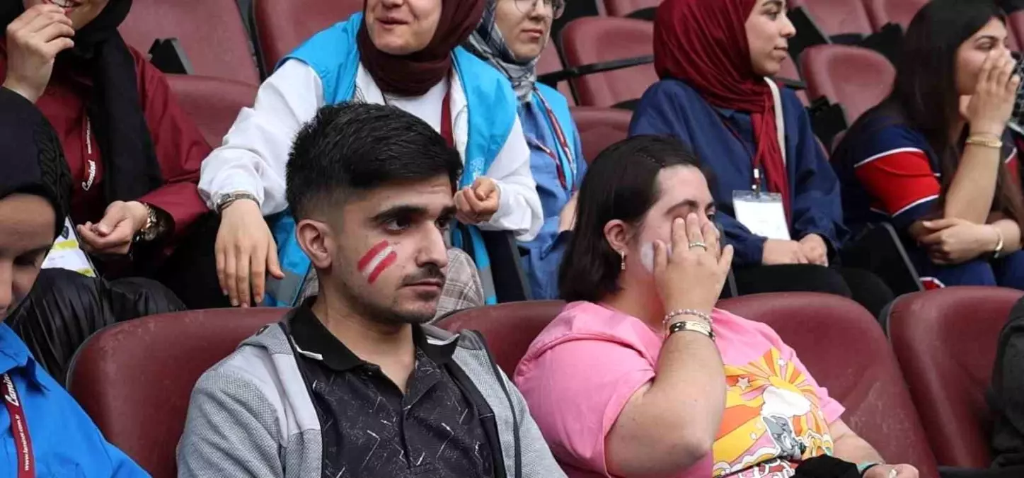 Elazığ’da Özel Gereksinimli Çocuklar Futbol Maçını İzledi