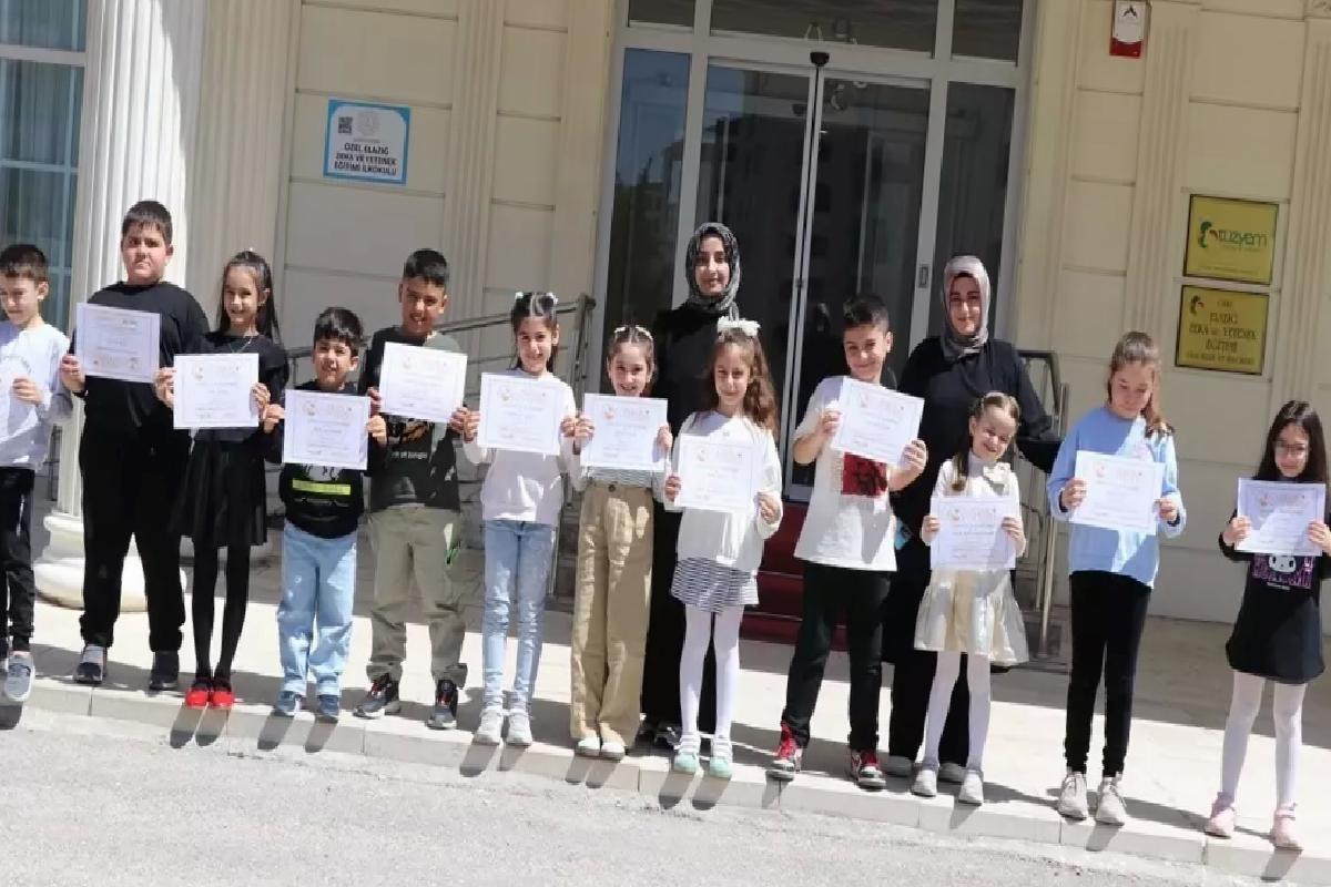 Elazığlı Öğrencilerden Uluslararası Başarı
