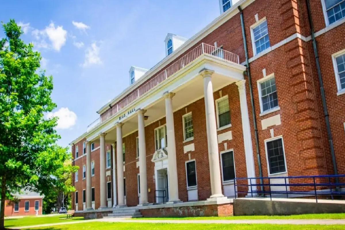 Elizabeth City Üniversitesi’nde Silahlı Saldırı