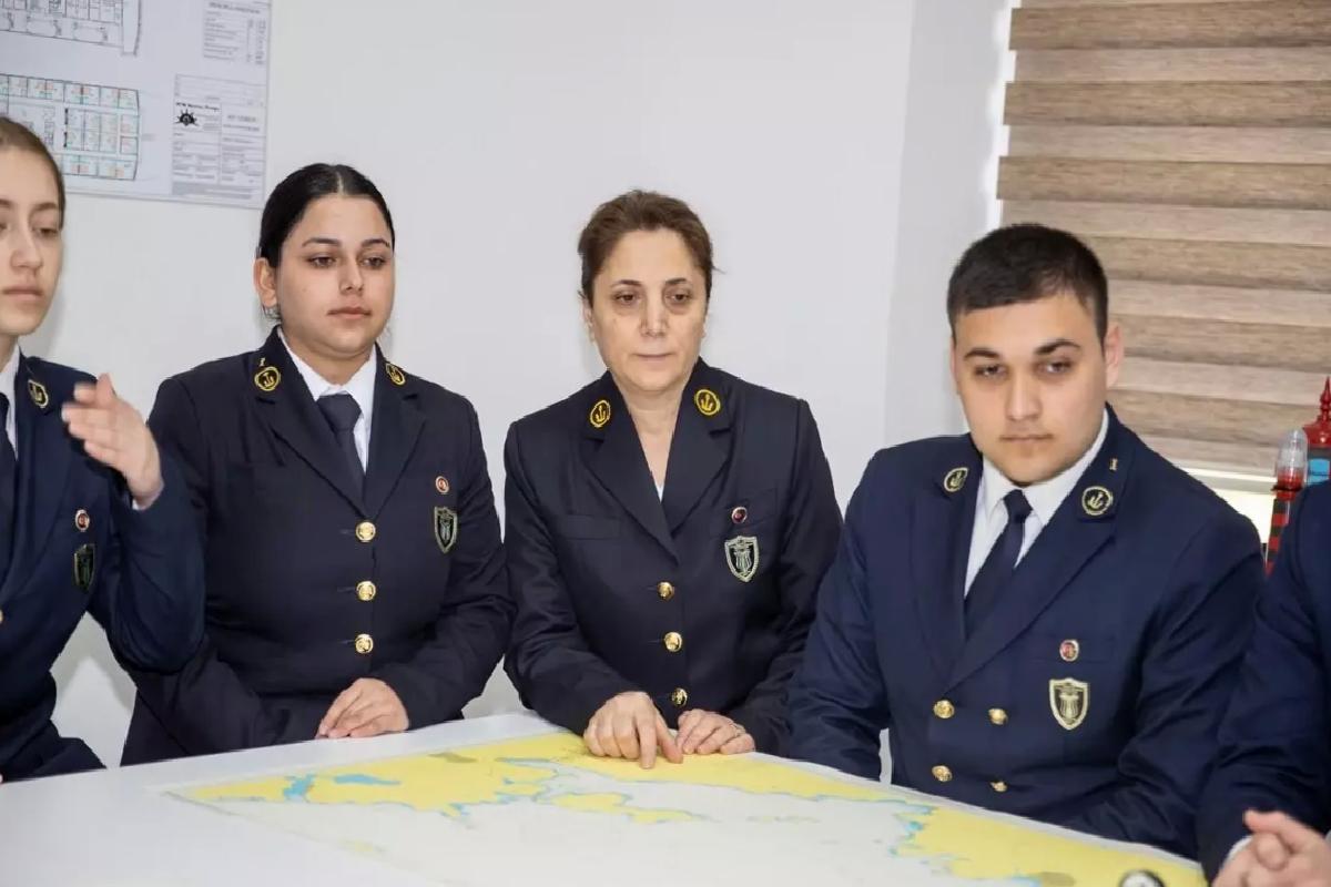 Emekli Kadın Kaptan Olma Hayalinde
