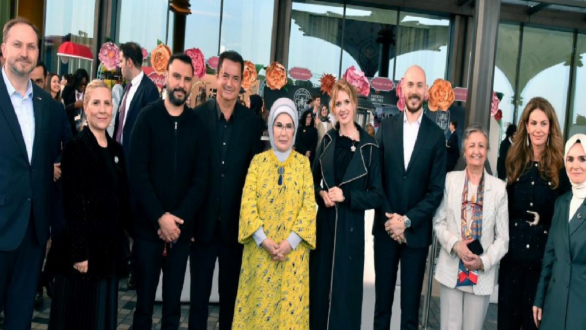 Emine Erdoğan, TOGEM-DER’in geleneksel Cemre Çarşısı’nın açılışına katıldı