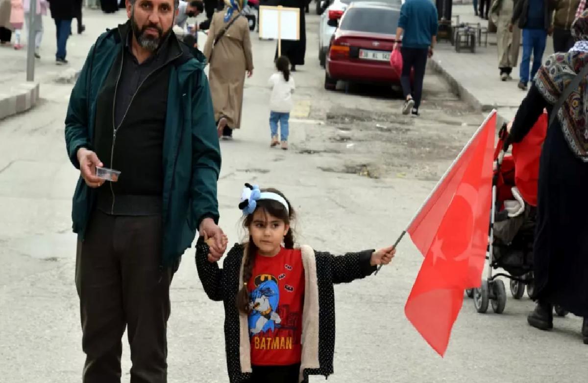 Erciş’te Filistin İçin Yürüyüş
